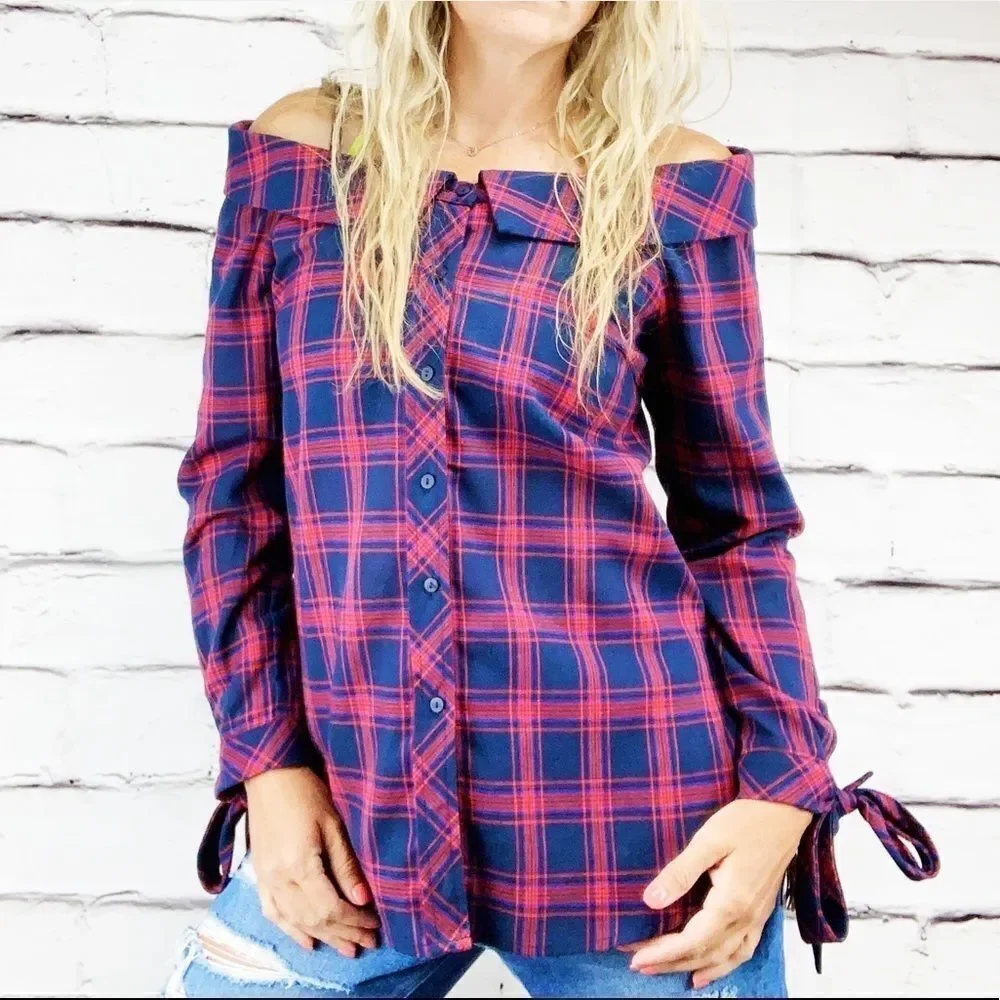 Skies Are Blue Navy & Red Plaid Off-Shoulder Button Down Top Size XS - Picture 5 of 10